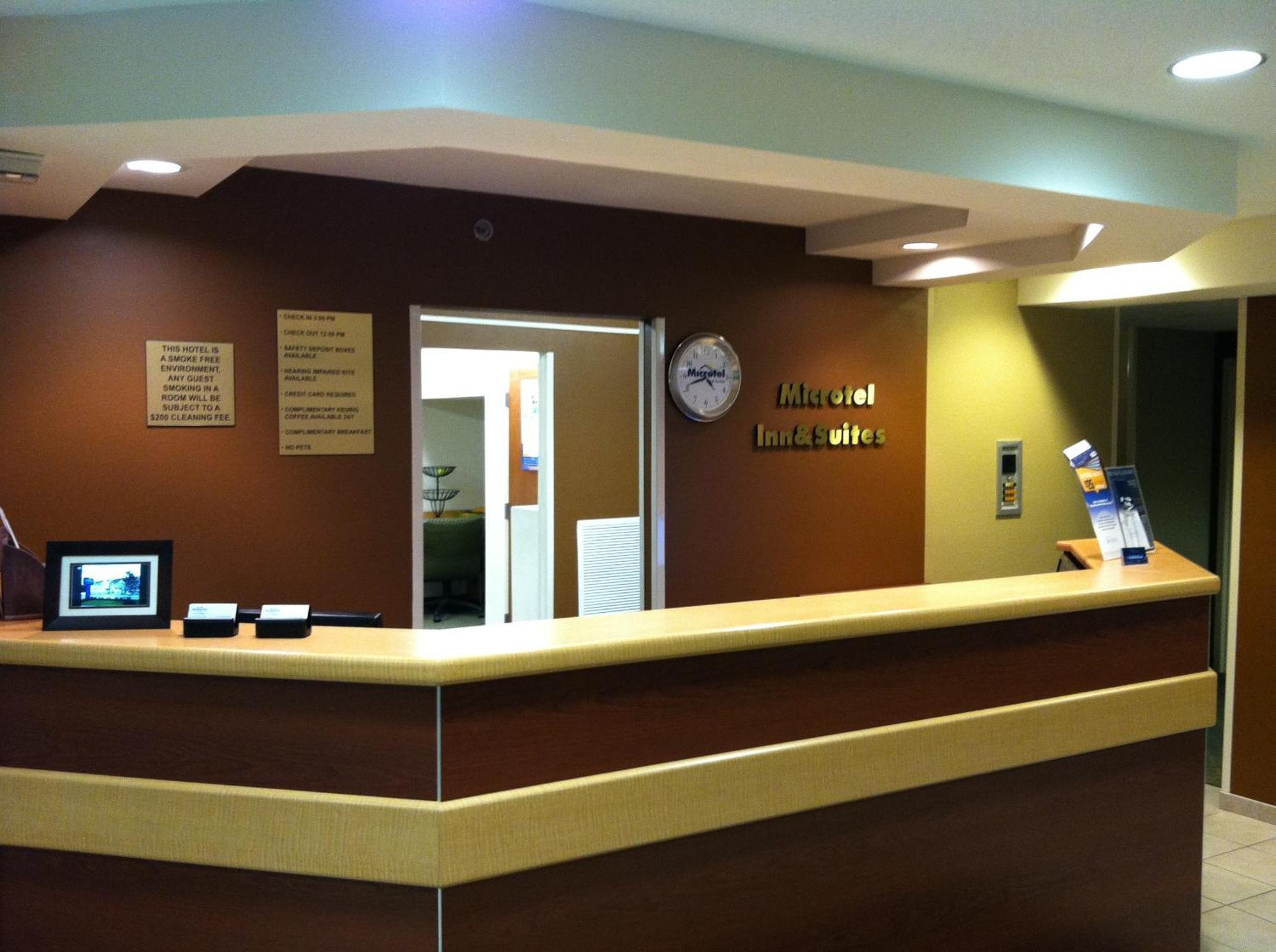 Microtel Inn & Suites By Wyndham Dover New Hampshire Exteriör bild