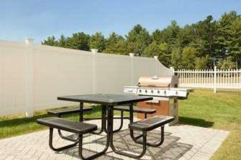 Microtel Inn & Suites By Wyndham Dover New Hampshire Exteriör bild