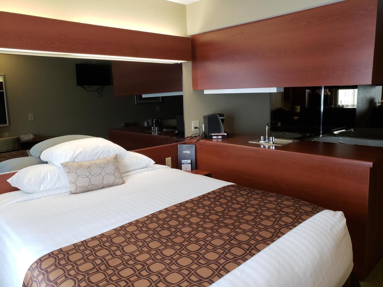 Microtel Inn & Suites By Wyndham Dover New Hampshire Exteriör bild