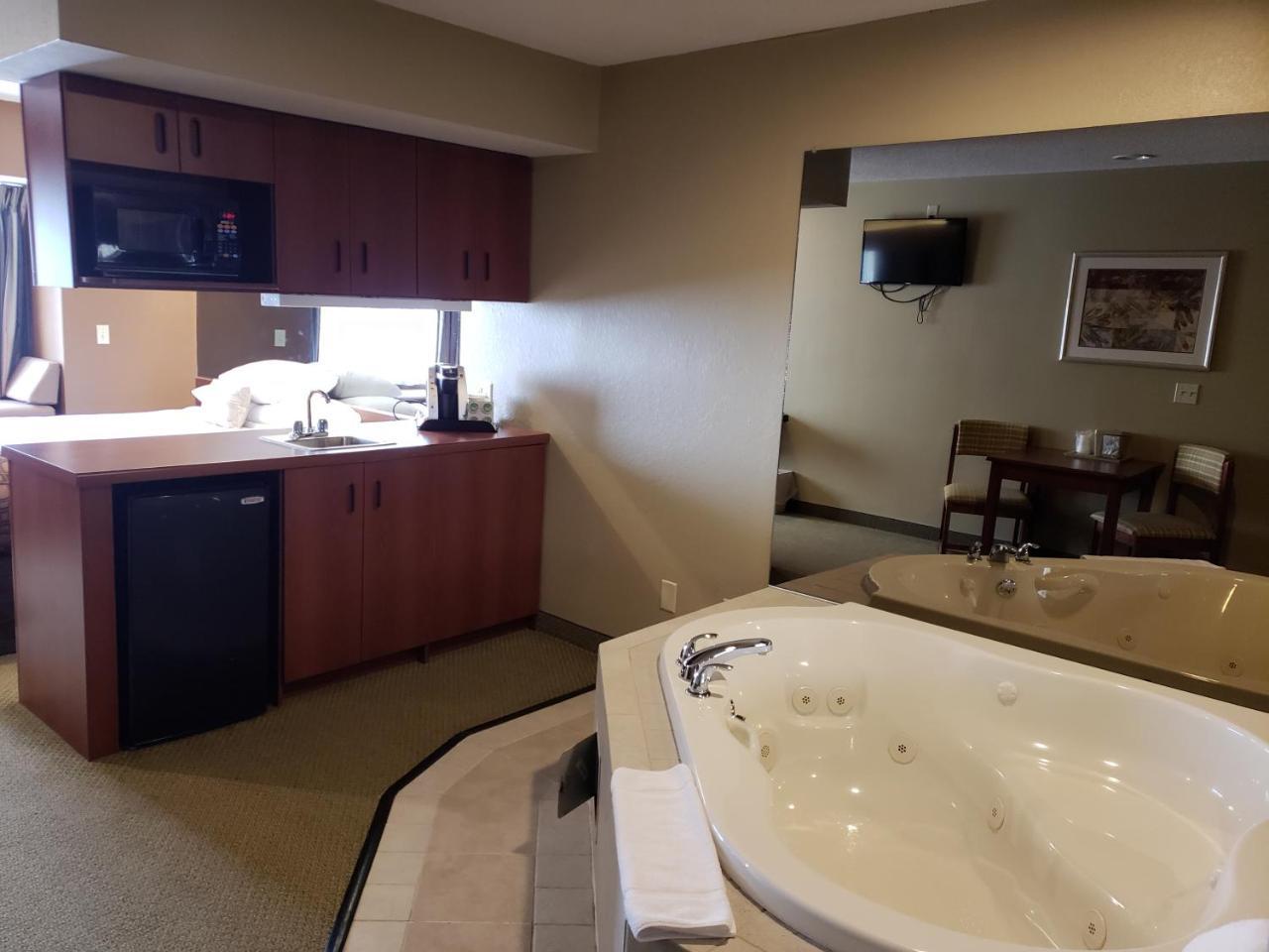 Microtel Inn & Suites By Wyndham Dover New Hampshire Exteriör bild
